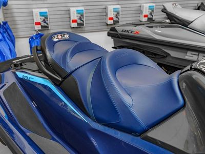 2025 Sea-Doo GTX 300 iBR and iDF - Photo 3