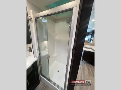 2022 Reatta 37K — photo 25 view