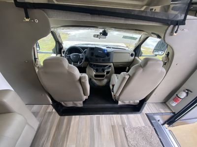 2026 Entegra Esteem - Photo 10
