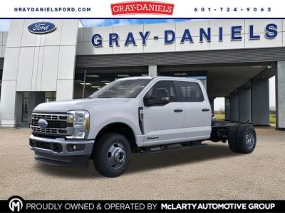 2026 Ford F-350SD - Photo 1