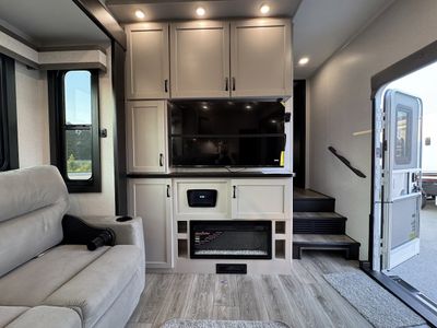 2026 Jayco Seismic - Photo 12