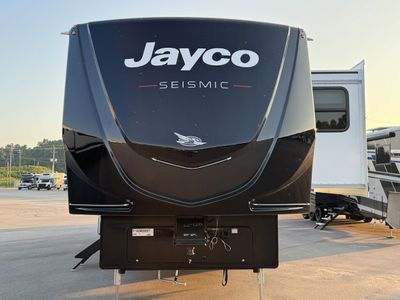 2026 Jayco Seismic - Photo 2