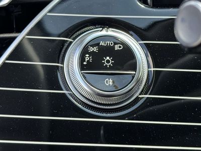 2026 Mercedes-Benz E-Class - Photo 18