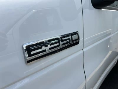 2026 Ford E-350SD — photo 17 view