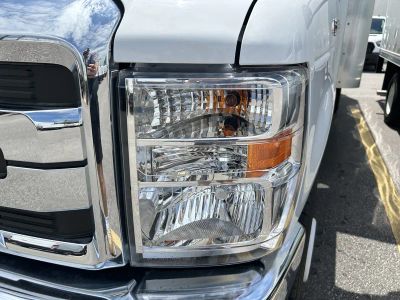 2026 Ford E-350SD — photo 16 view