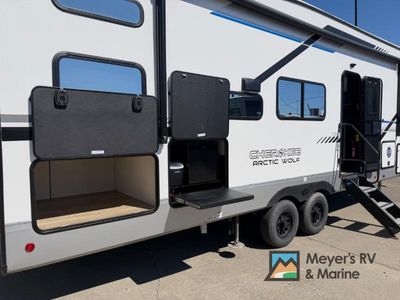 2025 Forest River RV Cherokee Arctic Wolf - Photo 5