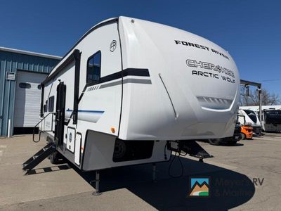 2025 Forest River RV Cherokee Arctic Wolf - Photo 10