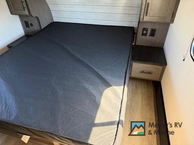 2025 Forest River RV Cherokee Arctic Wolf - Photo 33