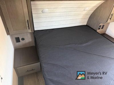 2025 Forest River RV Cherokee Arctic Wolf - Photo 42