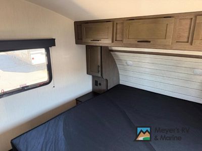 2025 Forest River RV Cherokee Arctic Wolf - Photo 37