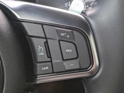 2019 Jaguar F-TYPE — photo 17 view