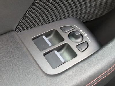 2019 Jaguar F-TYPE — photo 15 view