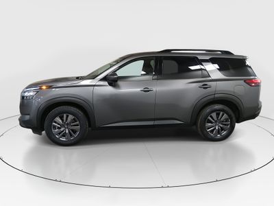 2025 Nissan Pathfinder - Photo 4
