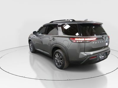 2025 Nissan Pathfinder - Photo 5