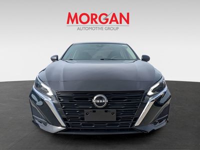 2025 Nissan Altima - Photo 8