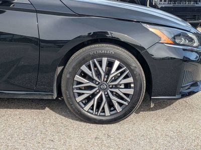 2025 Nissan Altima - Photo 11