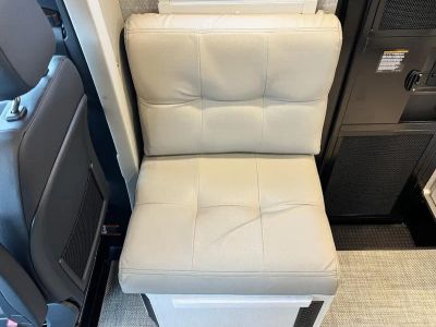 2026 Winnebago EKKO - Photo 7