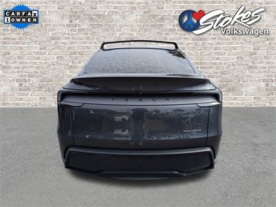2026 Tesla Model Y - Photo 4