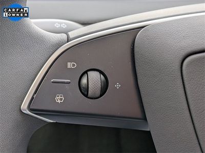 2026 Tesla Model Y - Photo 23