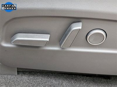 2026 Tesla Model Y - Photo 17