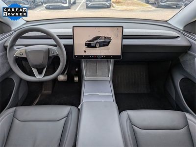 2026 Tesla Model Y - Photo 12