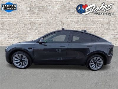 2026 Tesla Model Y - Photo 6