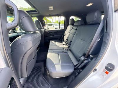 2024 Lexus LX - Photo 31