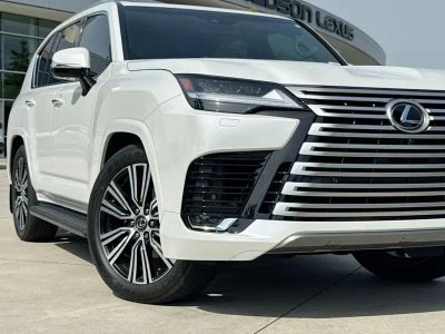 2024 Lexus LX - Photo 9
