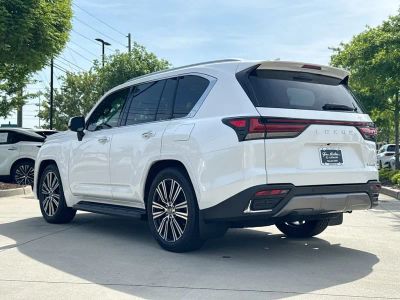 2024 Lexus LX - Photo 6