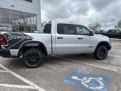 2026 RAM 1500 — photo 32 view