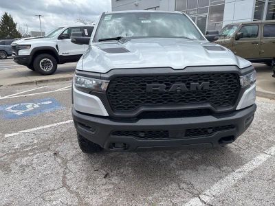 2026 RAM 1500 — photo 9 view