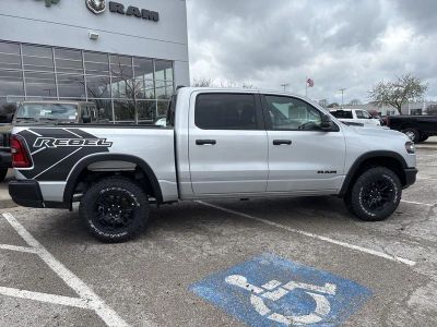 2026 RAM 1500 — photo 33 view