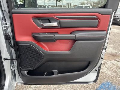 2026 RAM 1500 — photo 44 view