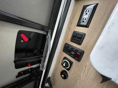 2026 Thor Motor Coach Chateau - Photo 14