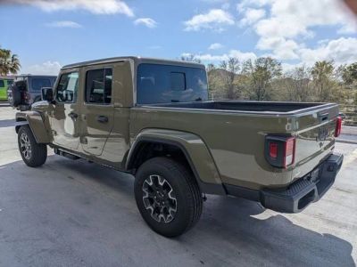 2026 Jeep Gladiator — detail view