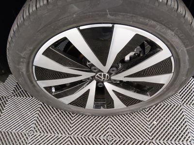 2023 Volkswagen Taos - Photo 10