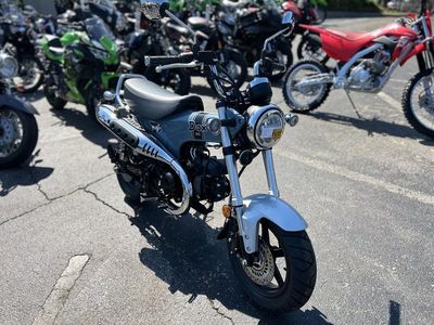 2025 Honda Dax 125 - Photo 3