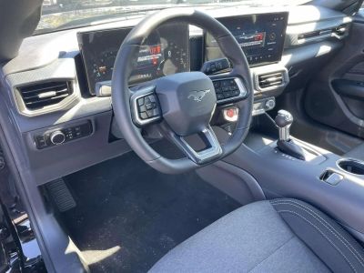2026 Ford Mustang — photo 14 view