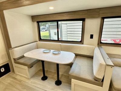 2027 Kz Rv Sportsmen 301BHK — photo 15 view