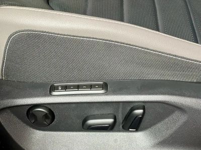 2022 Volkswagen Atlas — photo 13 view