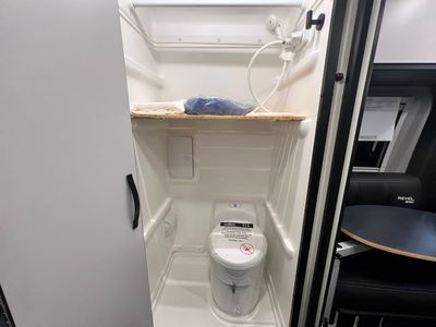 2026 Winnebago REVEL SPORT - Photo 15