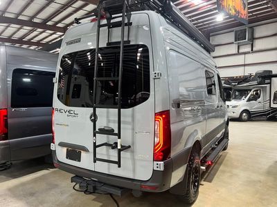 2026 Winnebago REVEL SPORT - Photo 21