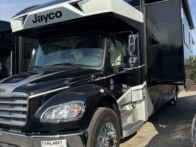 2026 Jayco Seneca - Photo 2