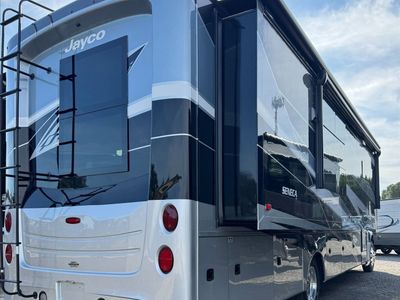 2026 Jayco Seneca - Photo 4