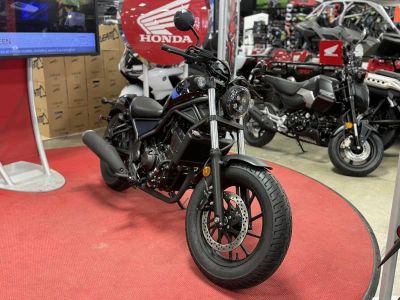 2025 Honda Rebel 300 - Photo 1