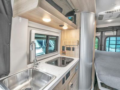 2022 Winnebago Travato - Photo 14