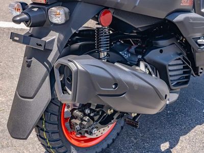 2025 Yamaha Zuma 125 - Photo 12