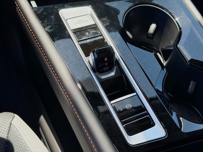 2026 Volkswagen Atlas - Photo 15