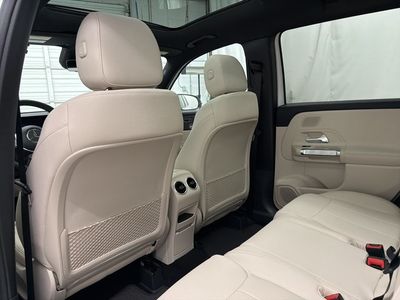 2026 Mercedes-Benz GLB — photo 18 view
