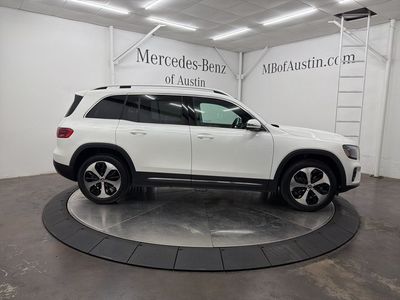 2026 Mercedes-Benz GLB — photo 8 view
